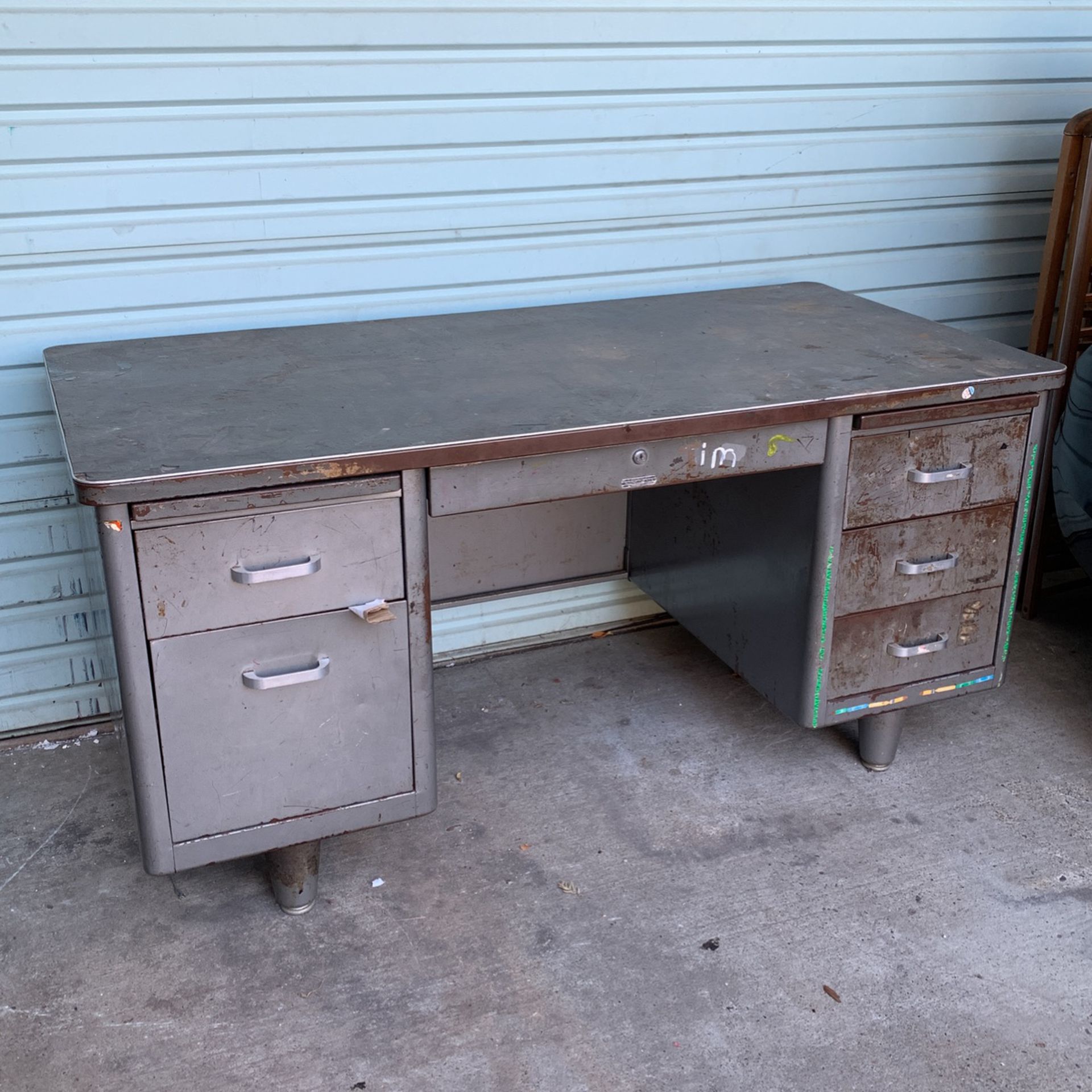 Metal Heavy Duty 6-drawer Desk (used In Garage)
