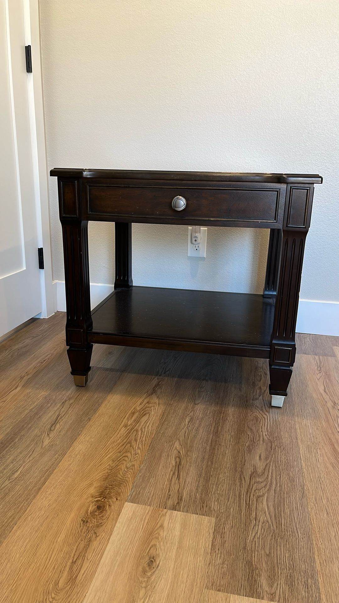 2 End Tables solid Wood 2years Old