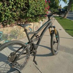 Yeti Carbon Fiber Mountain Bike 