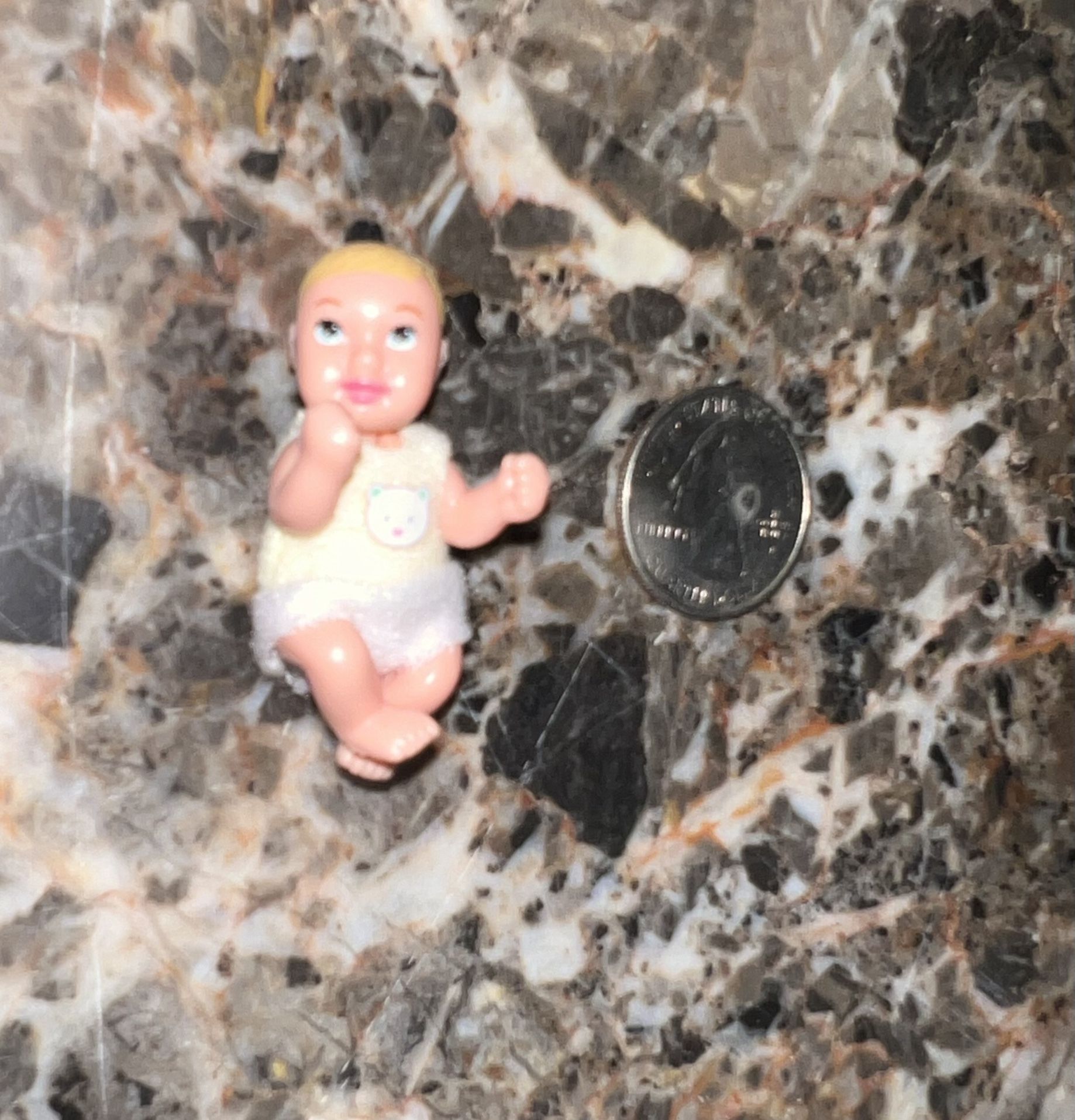 Adorable VINTAGE 2” Mattel tiny Barbie baby doll
