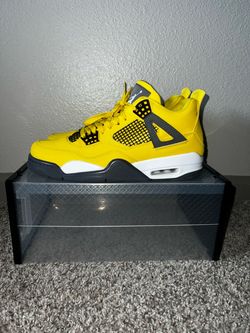 Lighting 4s size 9.5