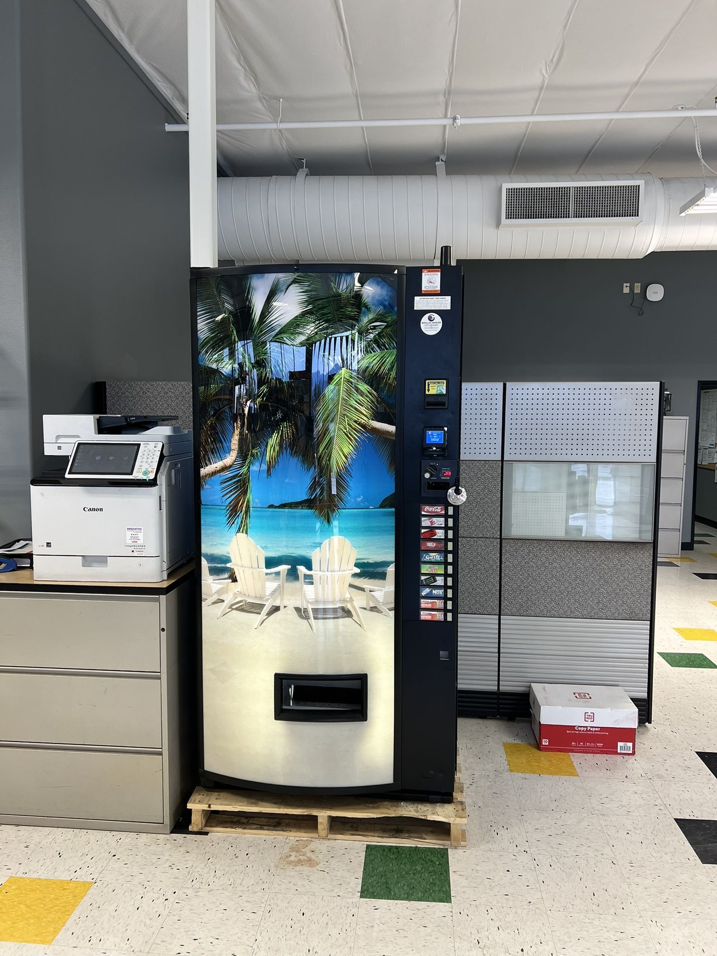 Soda Vending Machine (Vendo 821)