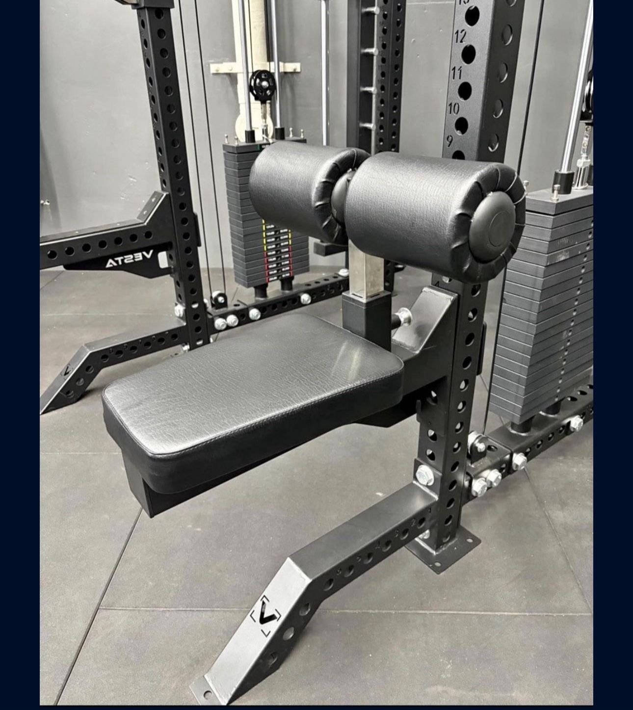 Lat Pulldown Seat 