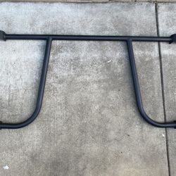 Chin Up Bar