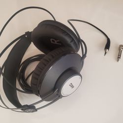 Head Phones AKG K72 Professional Headphones. 