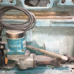 makita hammer