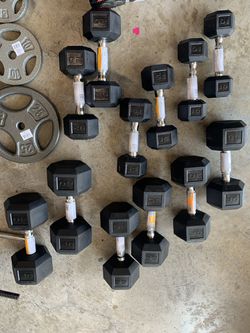 Dumbbells 40 lbs pair (x2) weights arm curls gym equipment exercise gear *prices Vary