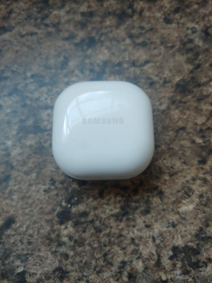 Samsung Galaxy Buds 2!! MUST GO ASAP
