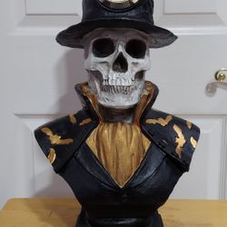 Skull Bust Clock