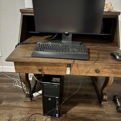 Dell PC(NEGOTIABLE)with keyboard, mouse, and monitor
