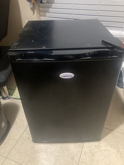 Mini Fridge