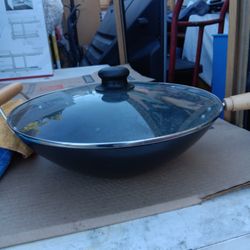 Wok Type Pan
