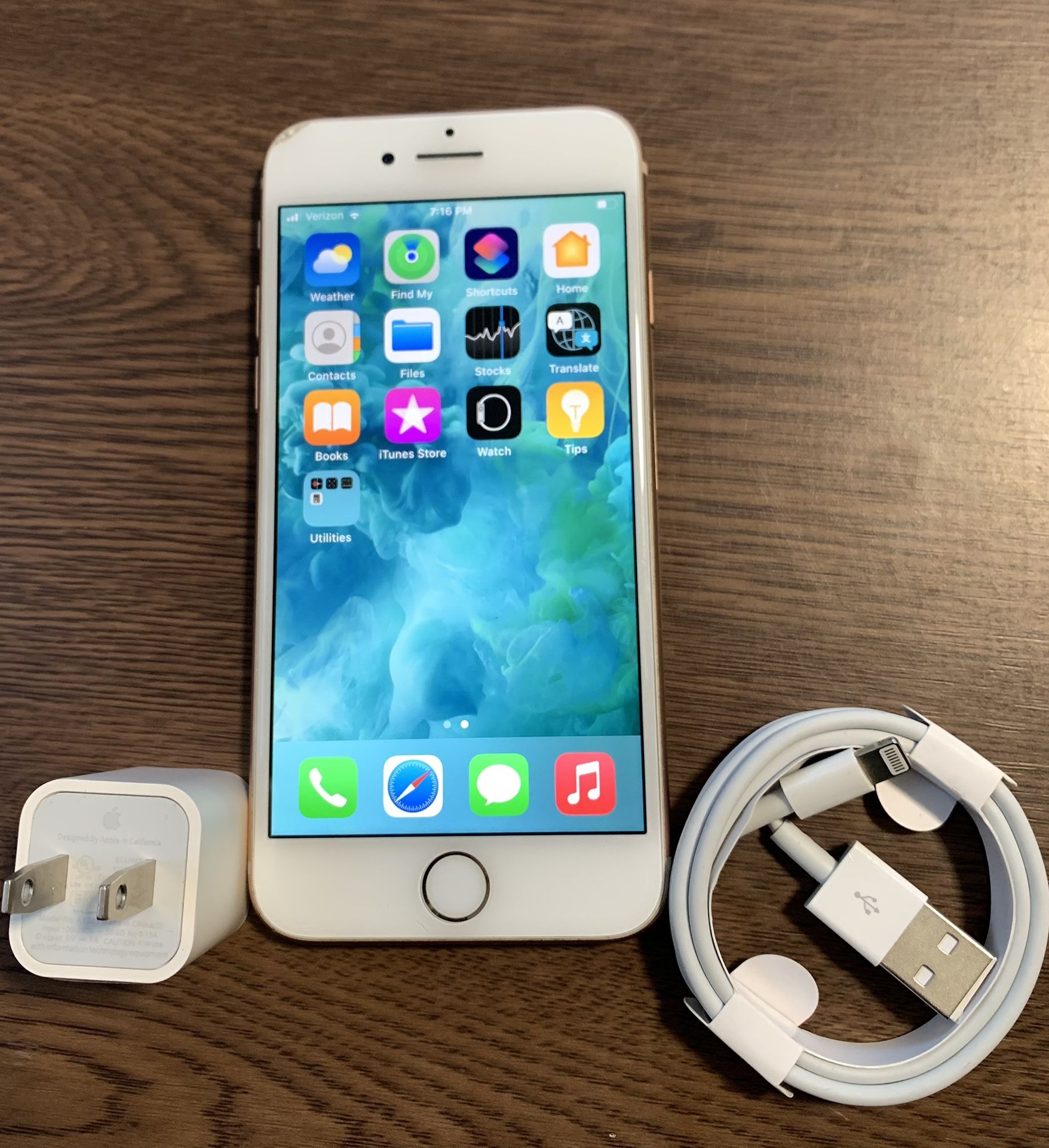 iPhone 8 64 GB Unlocked