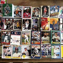 2500 MLB, NBA, And NFL Cards