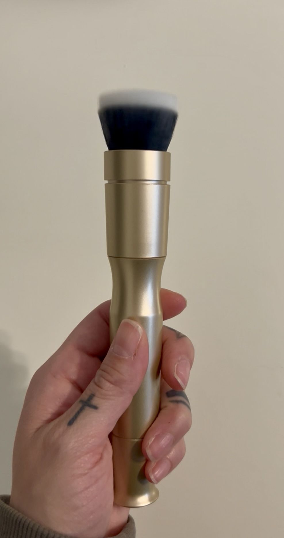 BlendSmart Rotating Makeup Brush – New with Case (Never Used)