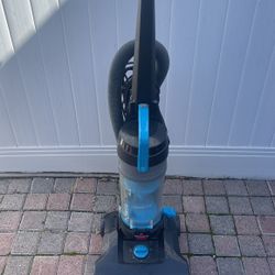 Bissell PowerForce Helix Vacuum 