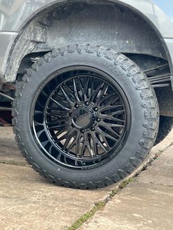NEW STYLE WHEELS TIRE