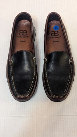 Allen Edmonds Men's Black and Brown Loafers (SIZE 11B)