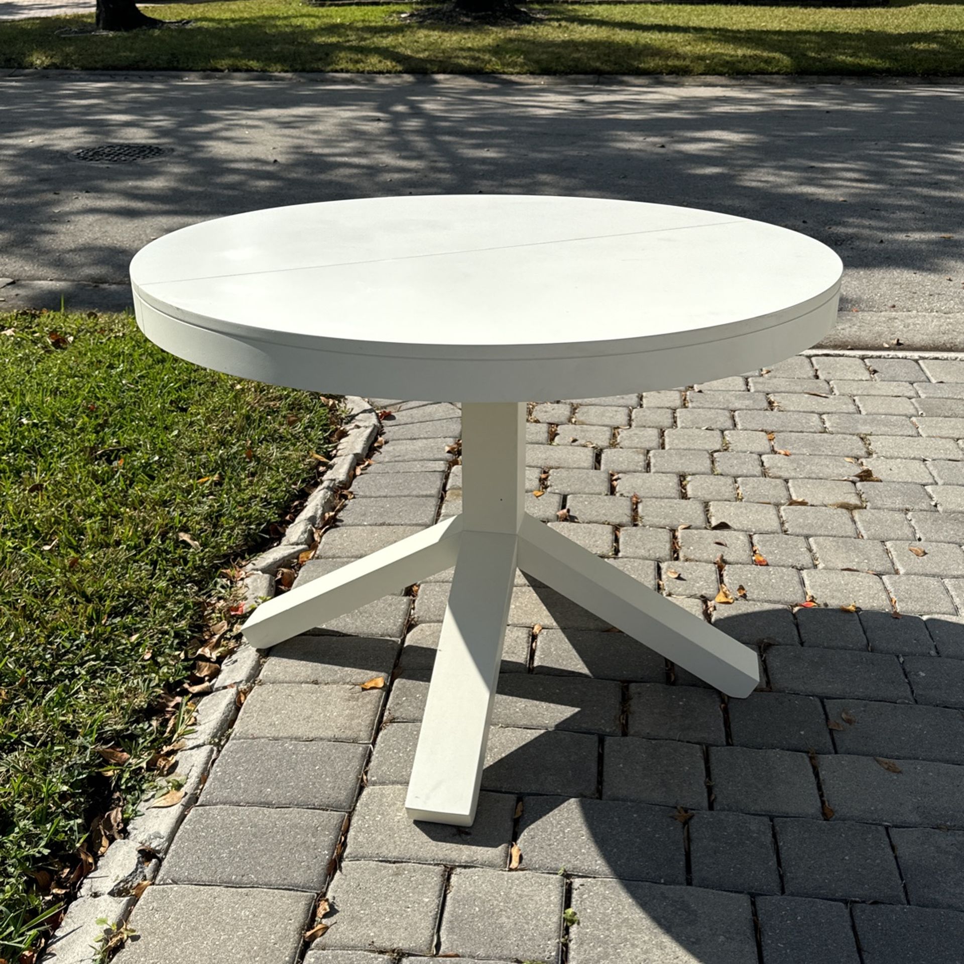 Pottery Barn Table