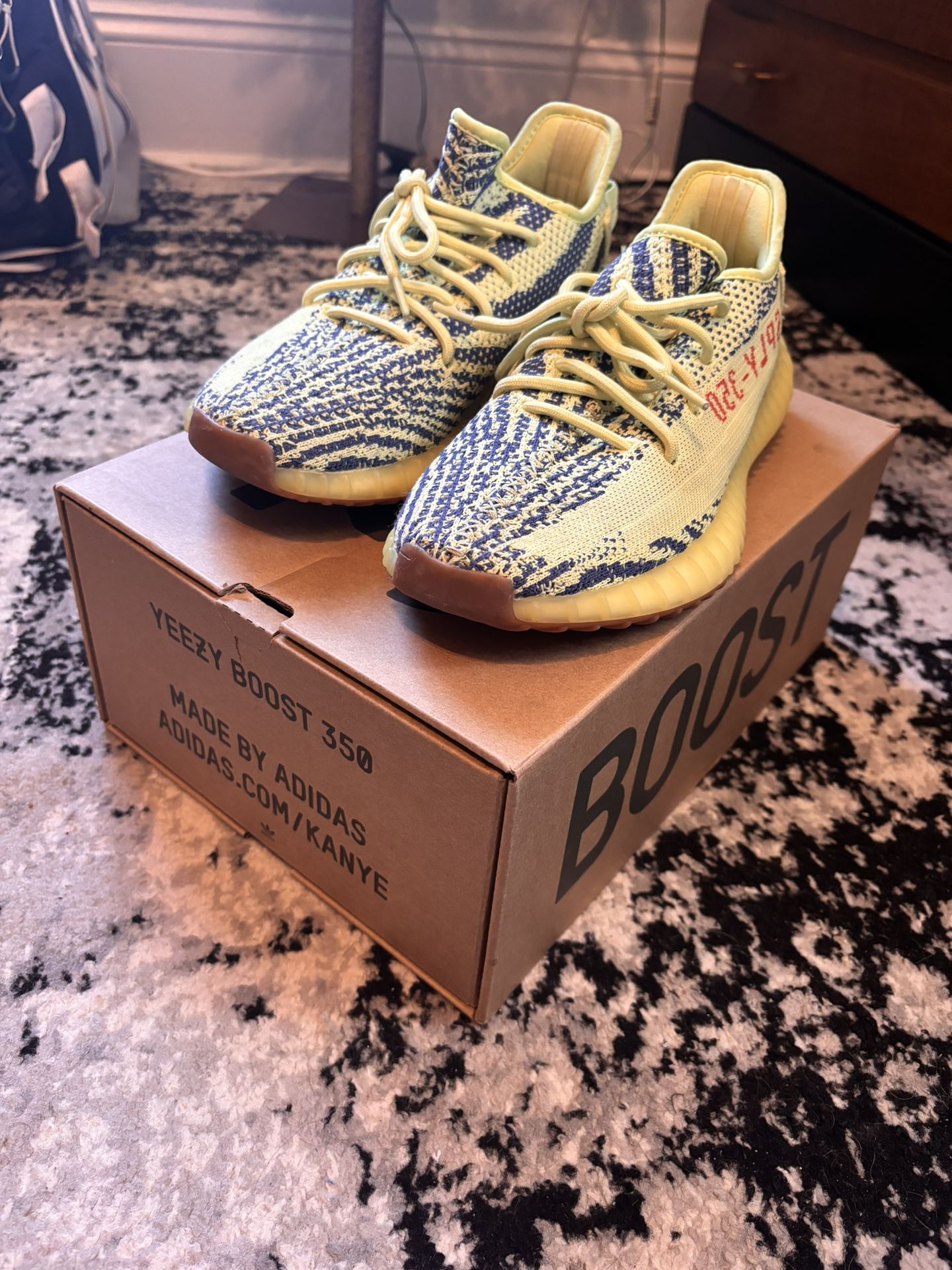 Adidas Yeezy Boost 350 V2 Semi Frozen Yellow