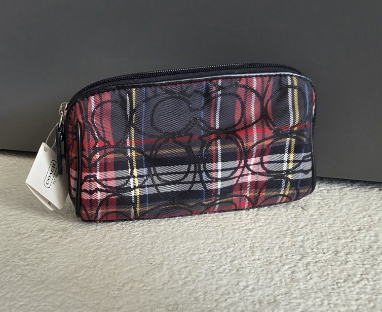 💄 Brand New Coach Cosmetic Bag – $25 💄
