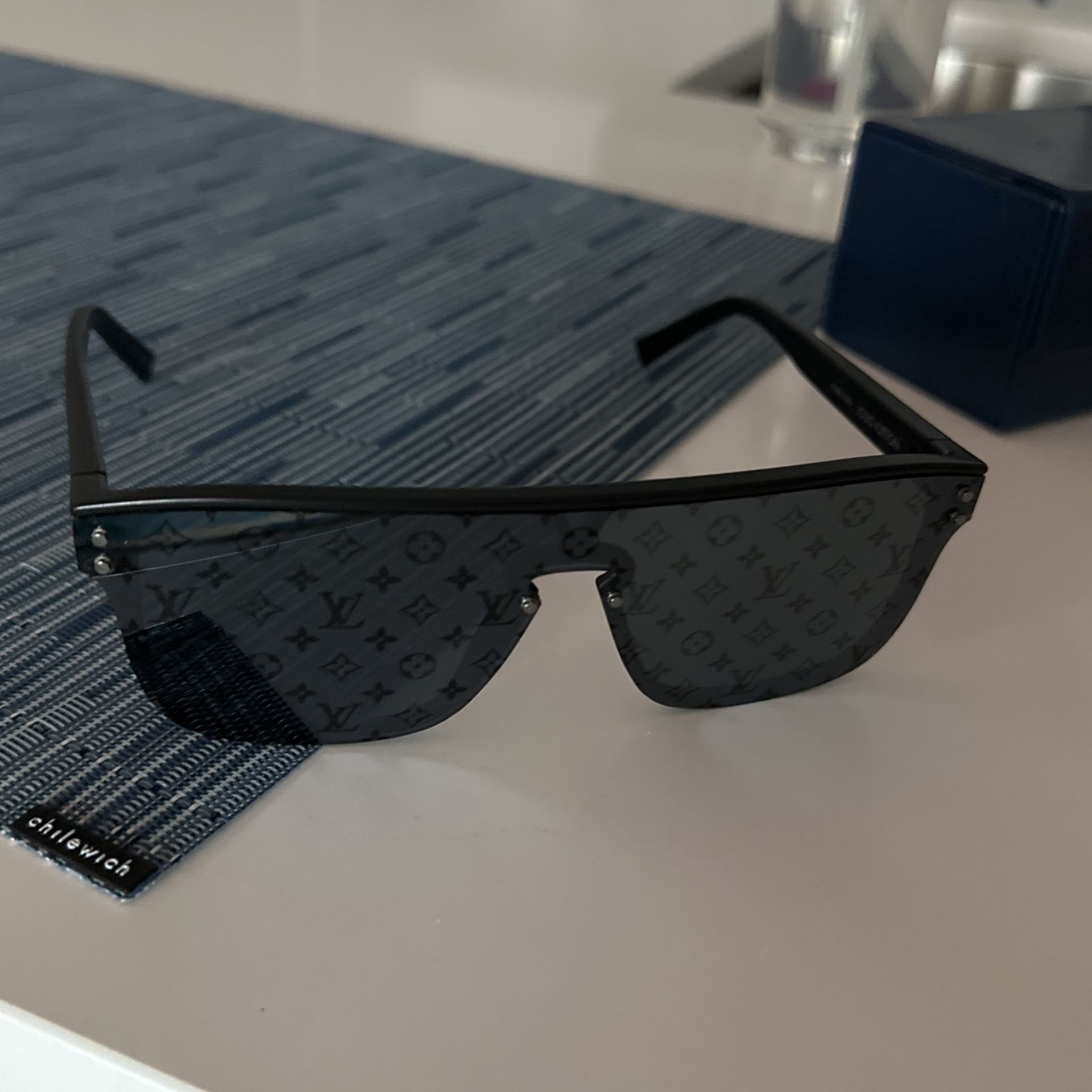 LOUIS VUITTON /LV Waimea/Sunglasses/Plastic/Black/Z1082E for Sale in Salt  Lake City, UT - OfferUp