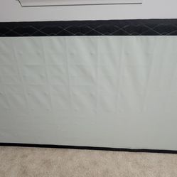 9 inches Split wood Box Spring Foundation for Mattress, 2 twin or 1 king size 