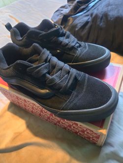 Vans all black