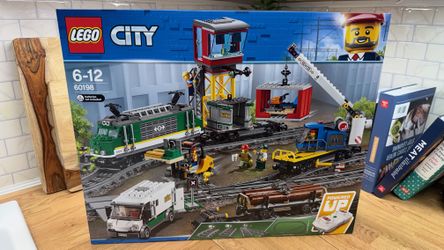 LEGO City Cargo Train 60198 New Sealed