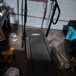 Weslo Cadence Ts 300 Treadmill