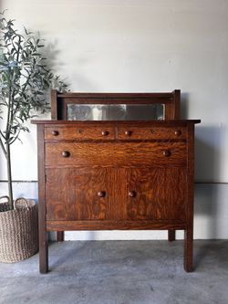 Antique Quarter Sawn Oak Sideboard Buffet with Mirror