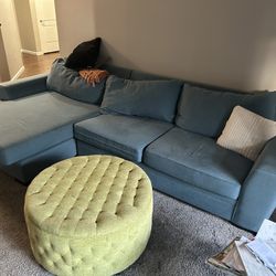 Sectional couch with the leg rest
