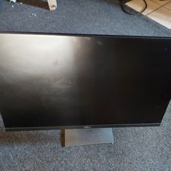 Dell 24 Inch Monitor 