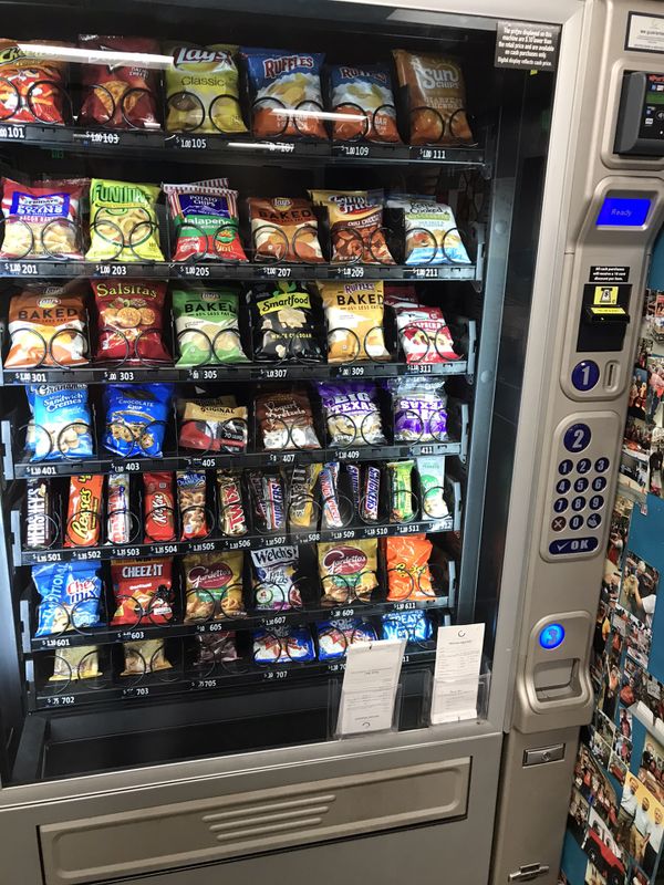 Vending machine for Sale in Kent, WA - OfferUp
