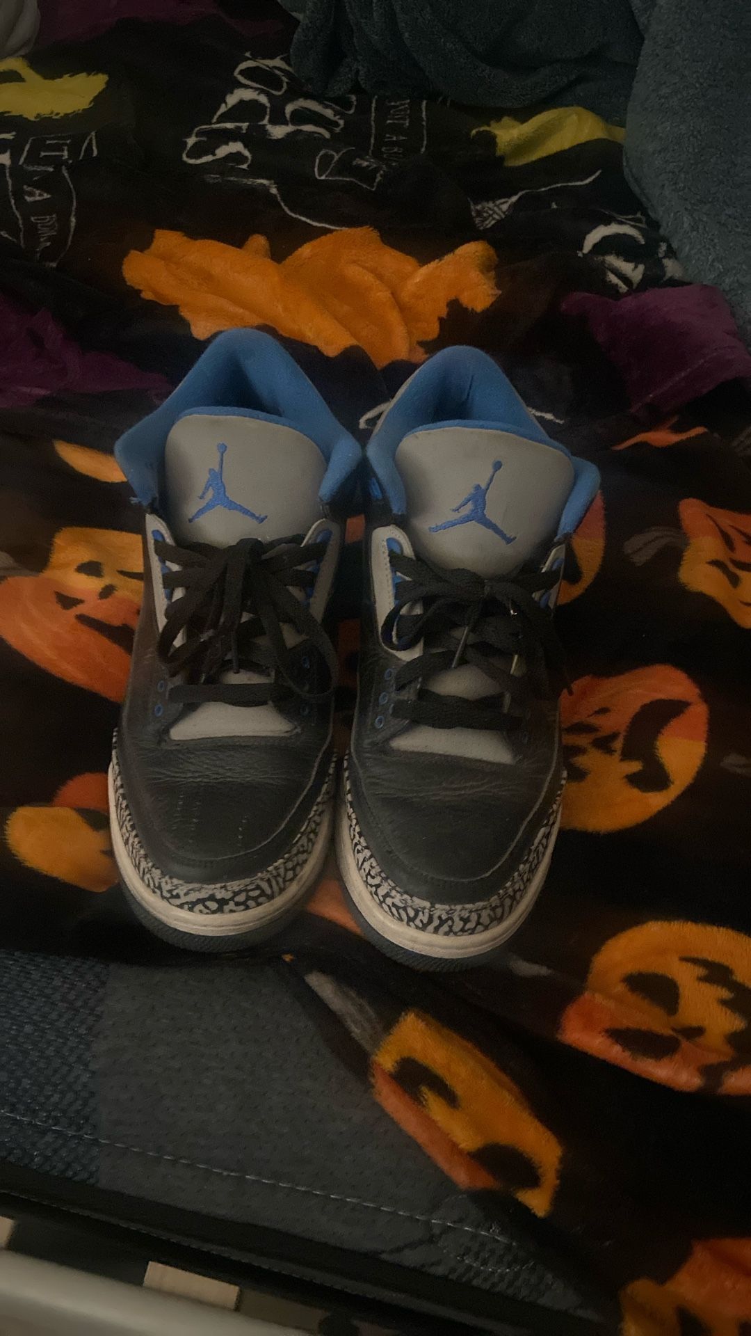 Jordan Retro 3s