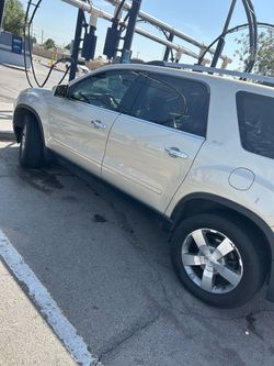 GMC Acadia SLT SUV