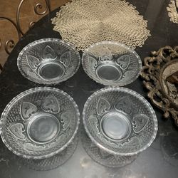Vintage Cristal Bowls Set Of 4