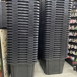 27 Gallon Storage Bin