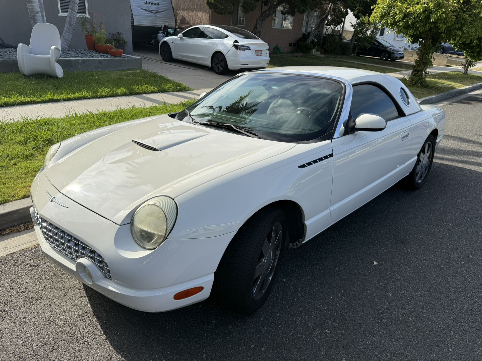 2002 Ford Thunderbird