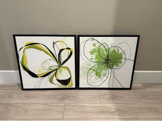 Set of 2 Floral Canvas Art