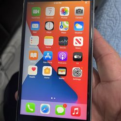 Great working condition (screen is damage)