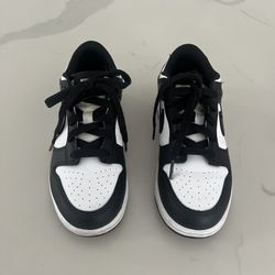 Kids pandas 