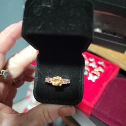 Size 9 Rose Gold Topaz Ring
