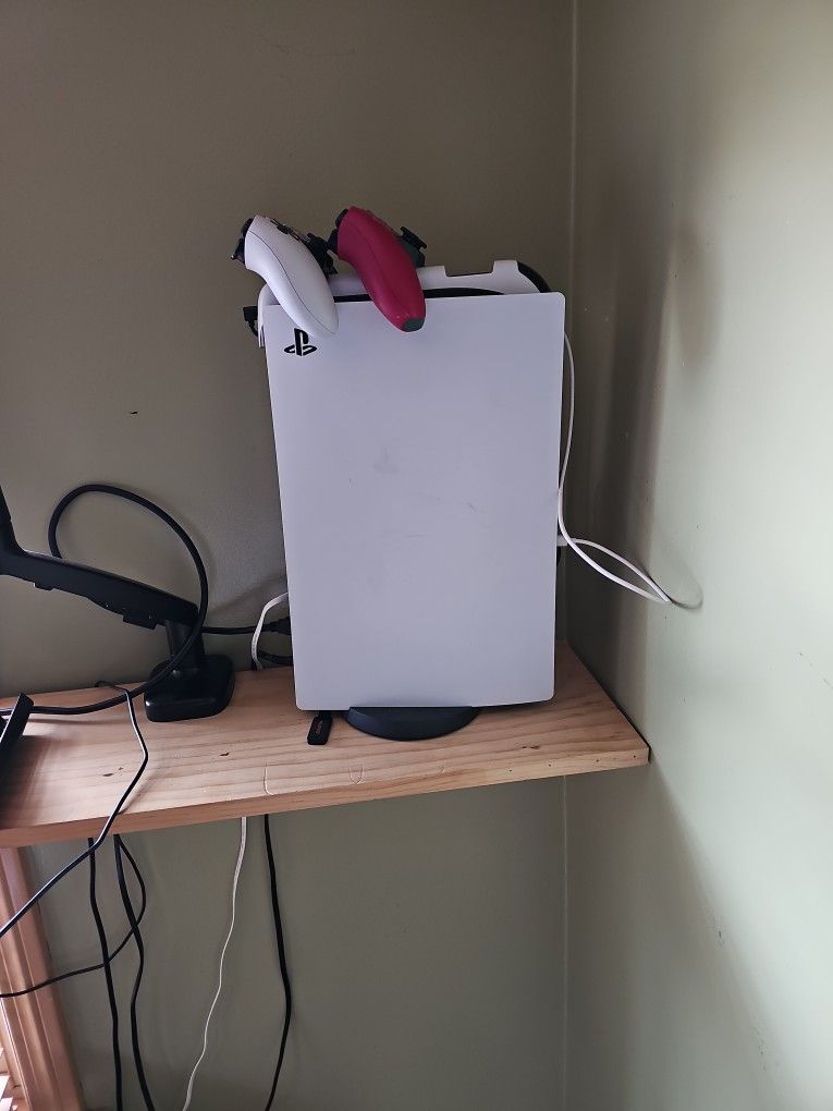 Digital PS5 + Edge Controller