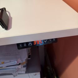 B Shaped Electric Height Desk, Commercial Grade Steel Legs