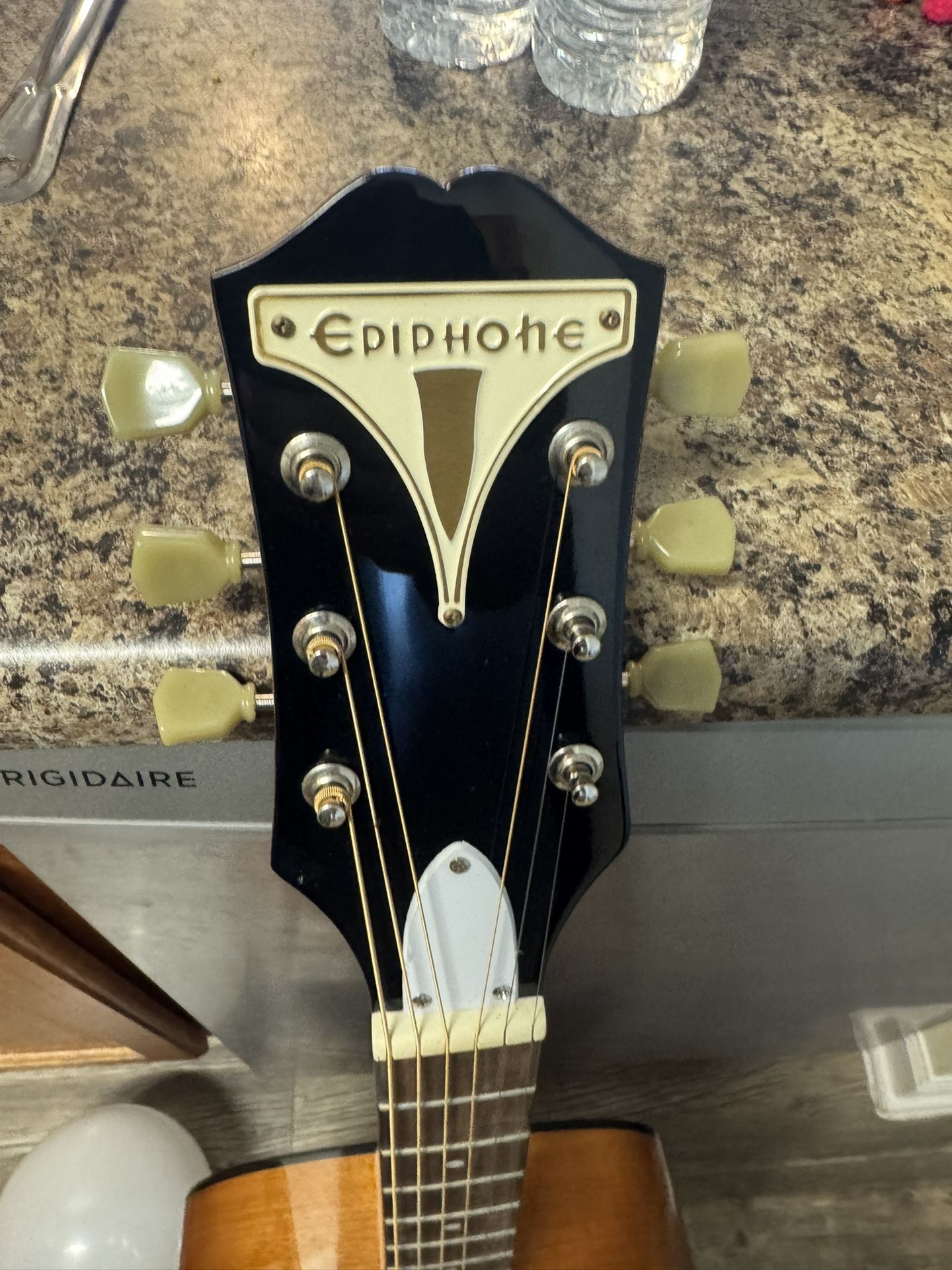 Epiphone Guitar