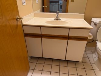 Bathroom vanity