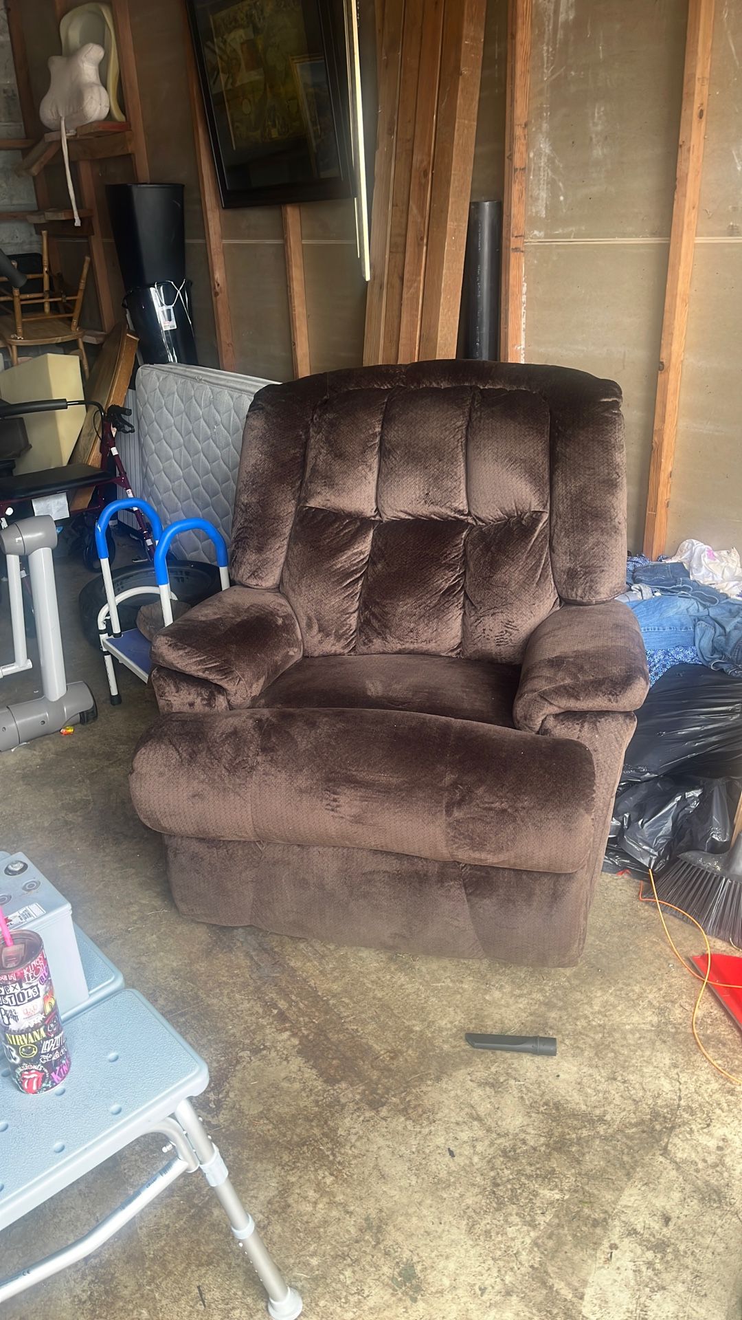 Lane. Big Man Recliner