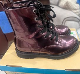 Girl boots 13M