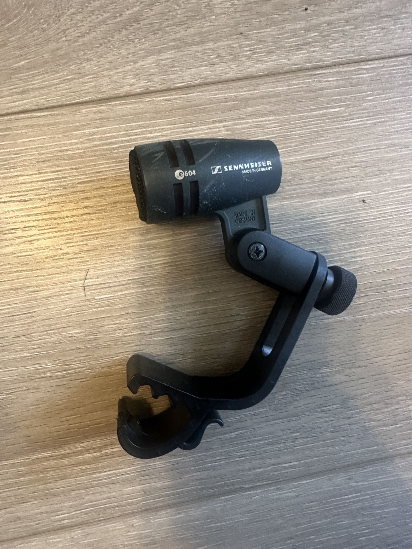 Sennheiser e604 Microphone